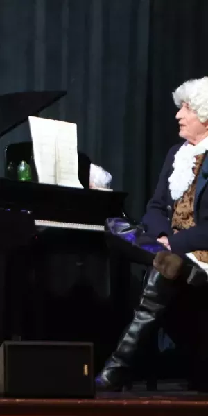 28-Mozart-the-Genius