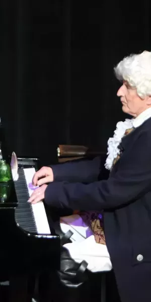 34-Mozart-the-Genius